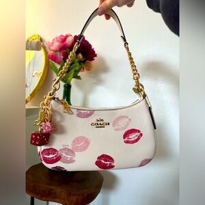 NWOT Coach Teri Shoulder Bag with Lips Print